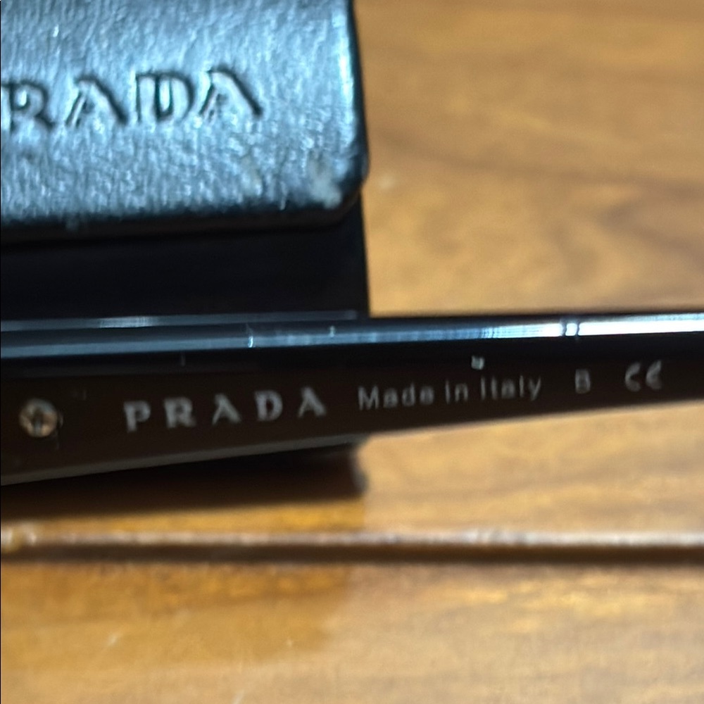 Prada Black Rectangular Glasses - Picture 4 of 7